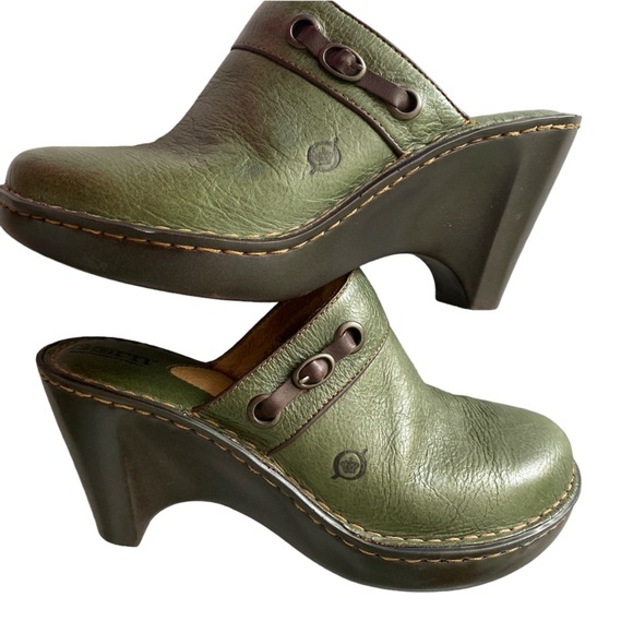 Born Shoes - Born leather platform clogs, olive green, size 7. Brown heel and platform.